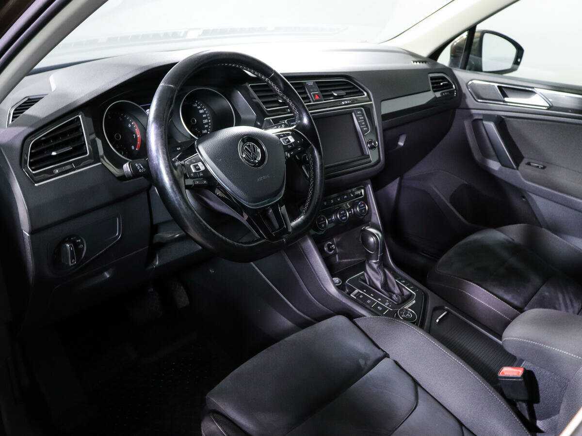 Volkswagen Tiguan, 2017 Фото №14