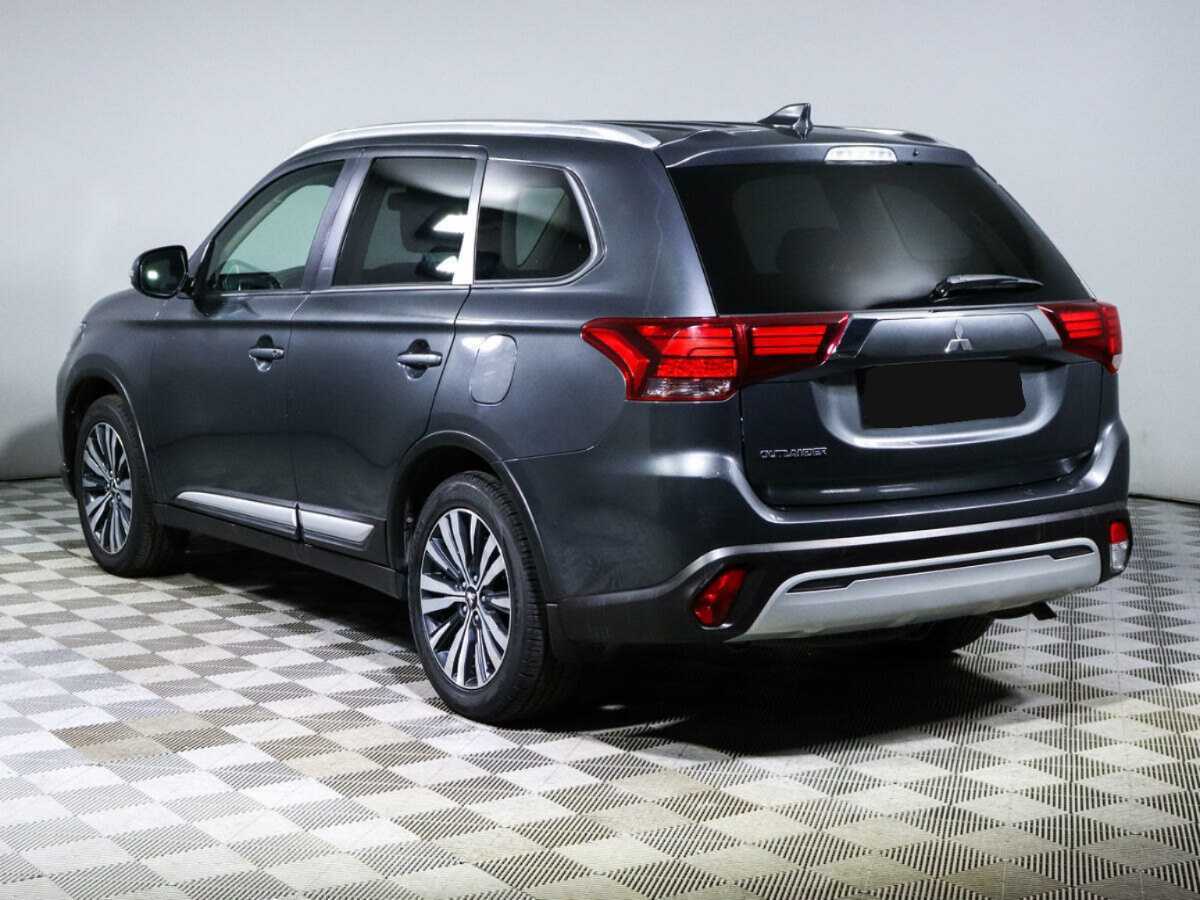 Mitsubishi Outlander, 2021 Фото №6
