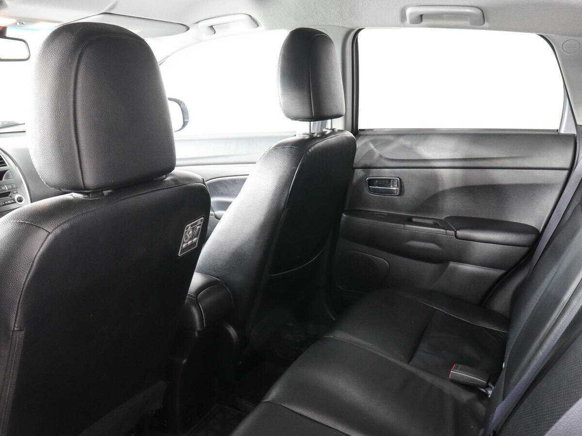 Mitsubishi ASX, 2012 Фото №12