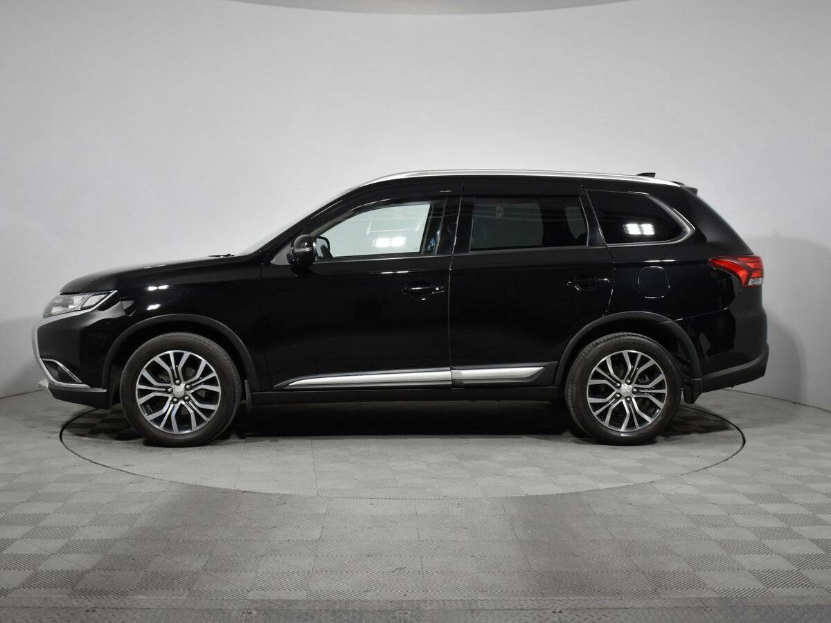 Mitsubishi Outlander, 2018 Фото №8
