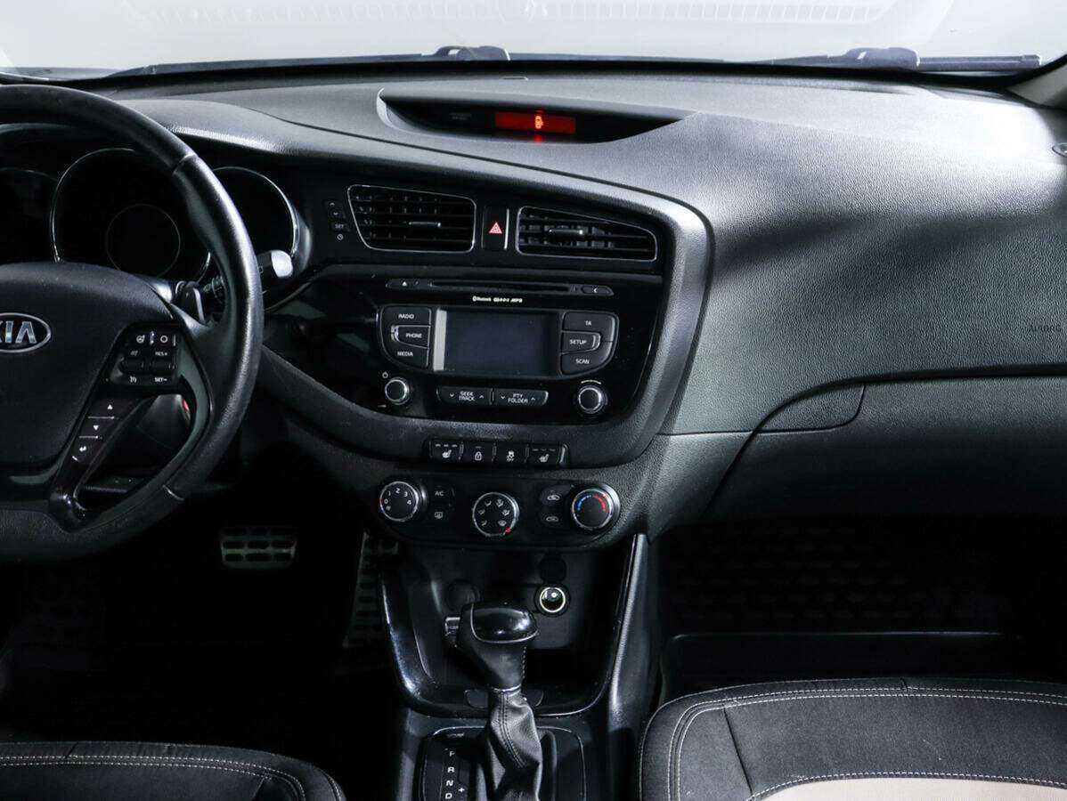 Kia Ceed, 2014 Фото №13