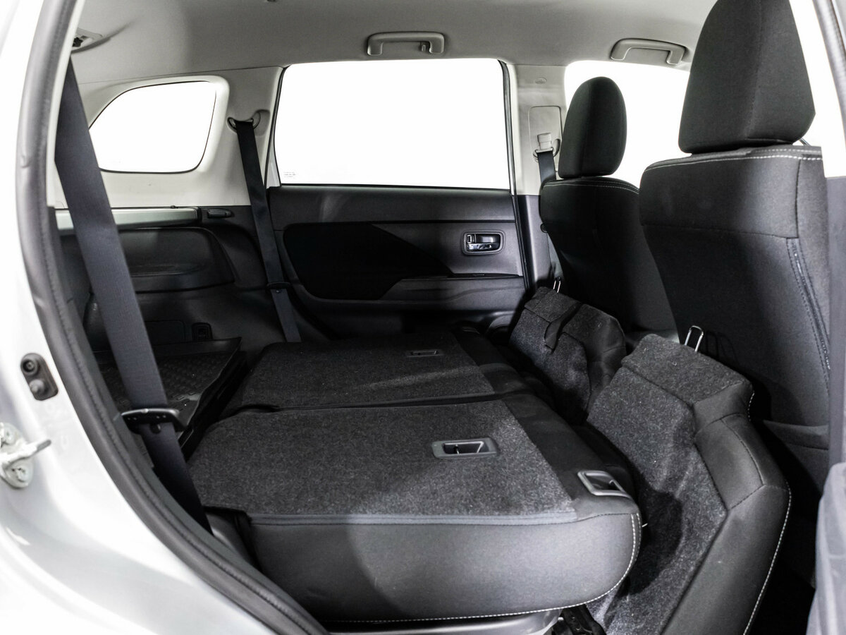 Mitsubishi Outlander III Рестайлинг 2, 2018 Фото №16