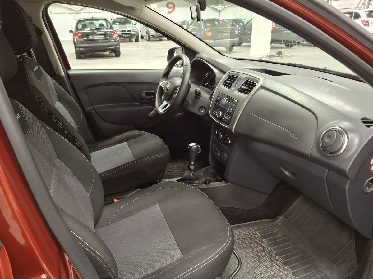 Renault Sandero Stepway II Рестайлинг, 2021 Фото №11