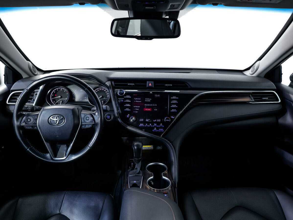 Toyota Camry, 2019 Фото №11