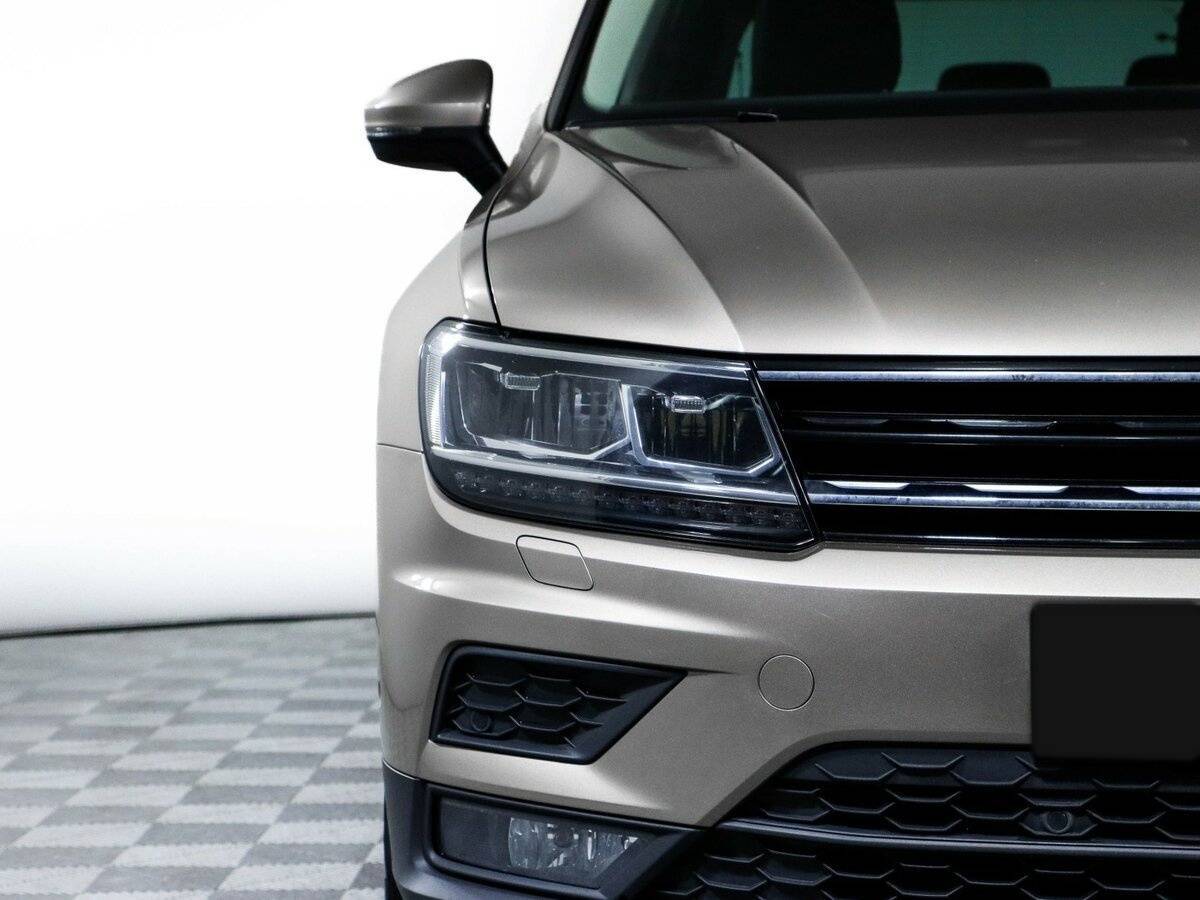 Volkswagen Tiguan, 2018 Фото №14