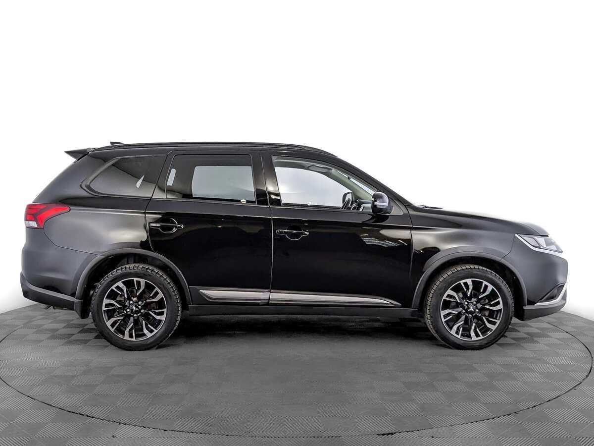 Mitsubishi Outlander, 2021 Фото №4