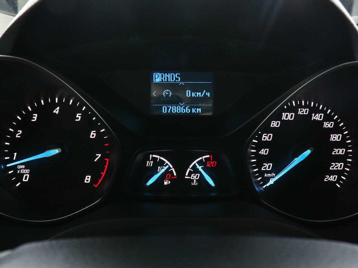 Ford Kuga, 2015 Фото №11