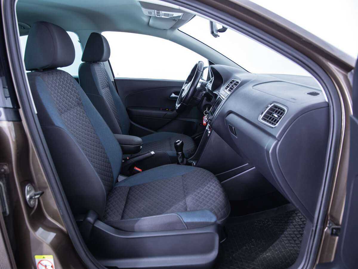 Volkswagen Polo, 2019 Фото №11