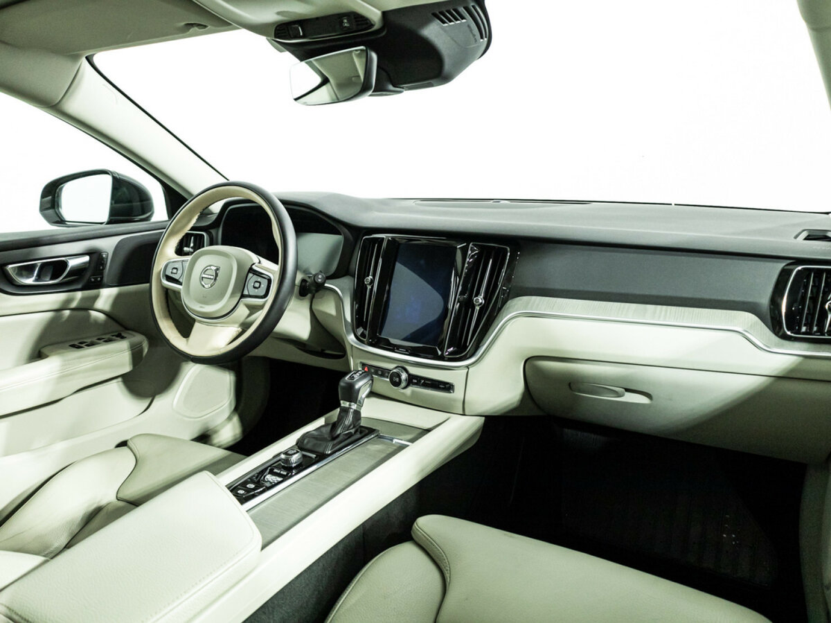 Volvo V60 II, 2018 Фото №9