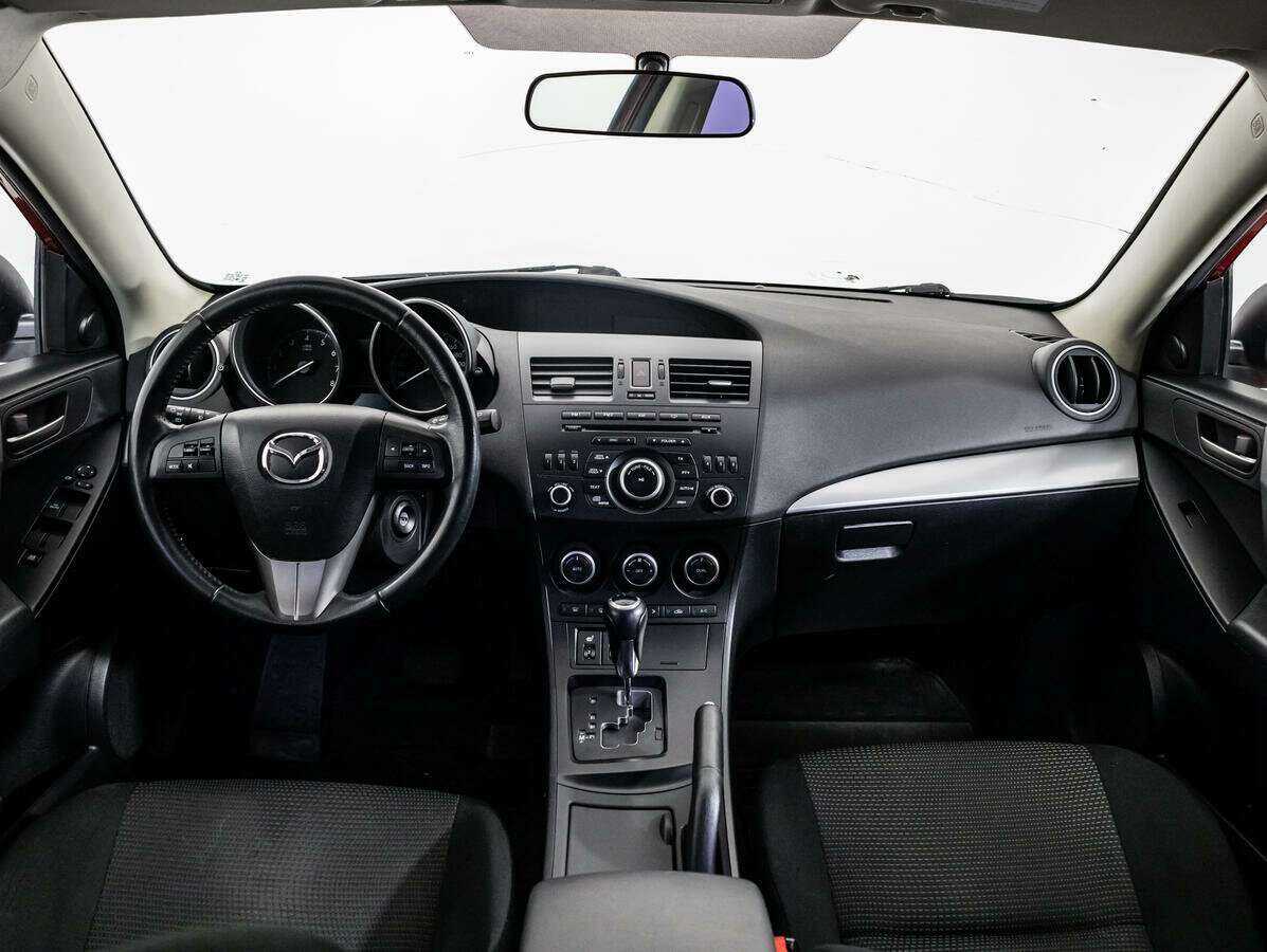 Mazda 3, 2012 Фото №13