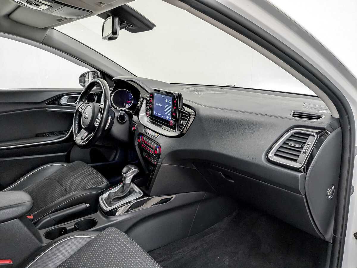 Kia Ceed, 2020 Фото №12