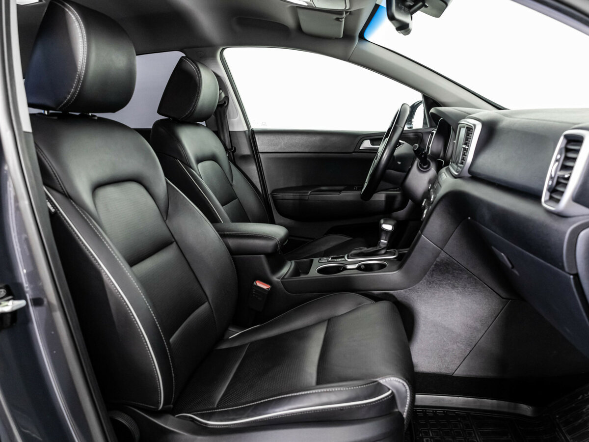 Kia Sportage IV Рестайлинг, 2020 Фото №17