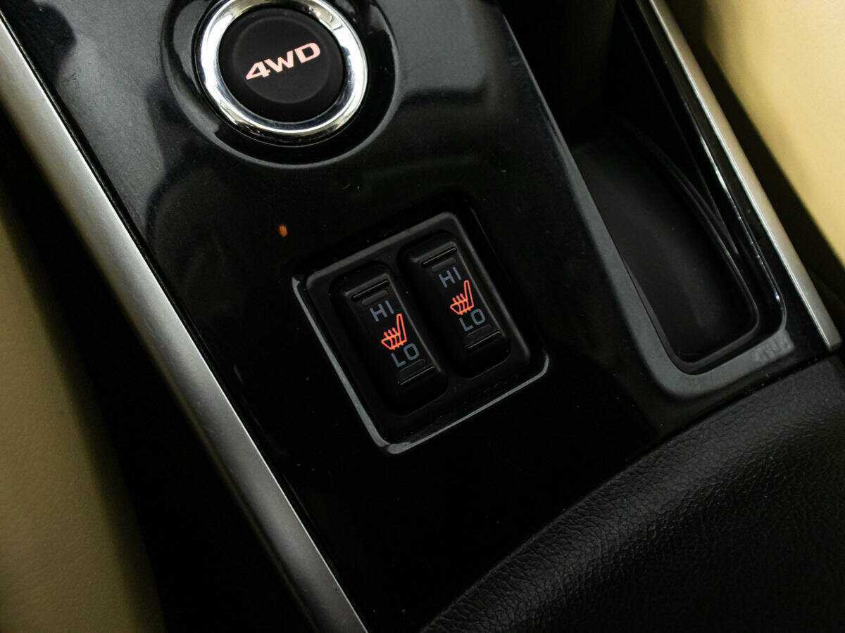 Mitsubishi Outlander, 2018 Фото №17