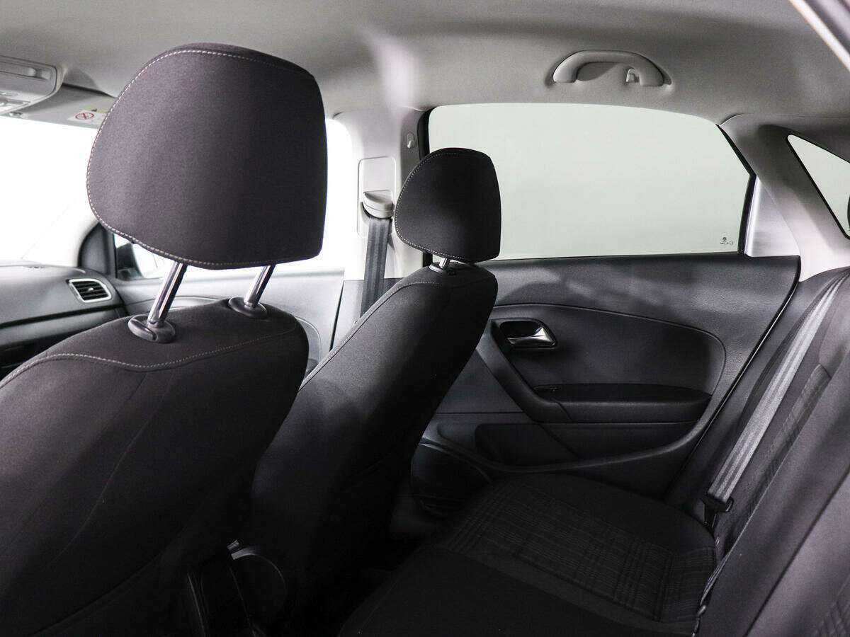 Volkswagen Polo, 2017 Фото №11