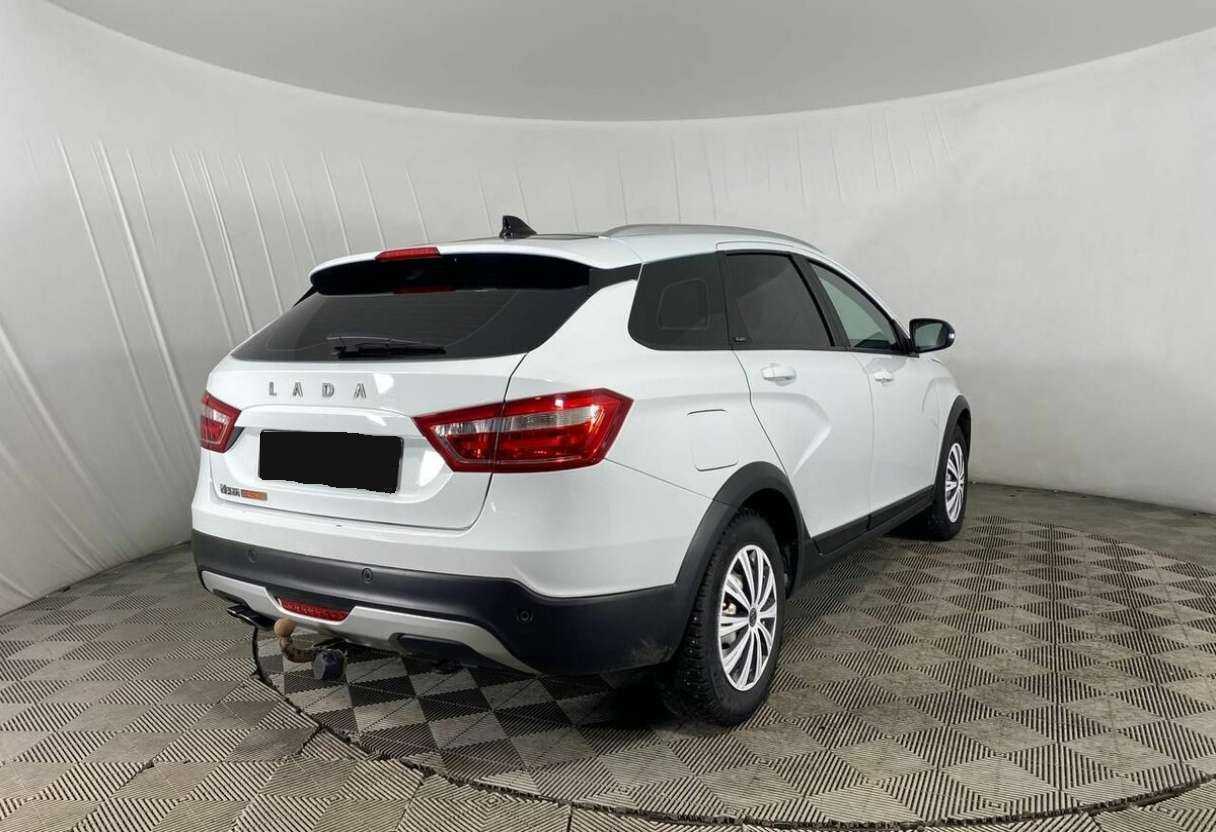 Lada (ВАЗ) Vesta SW, 2020 Фото №5