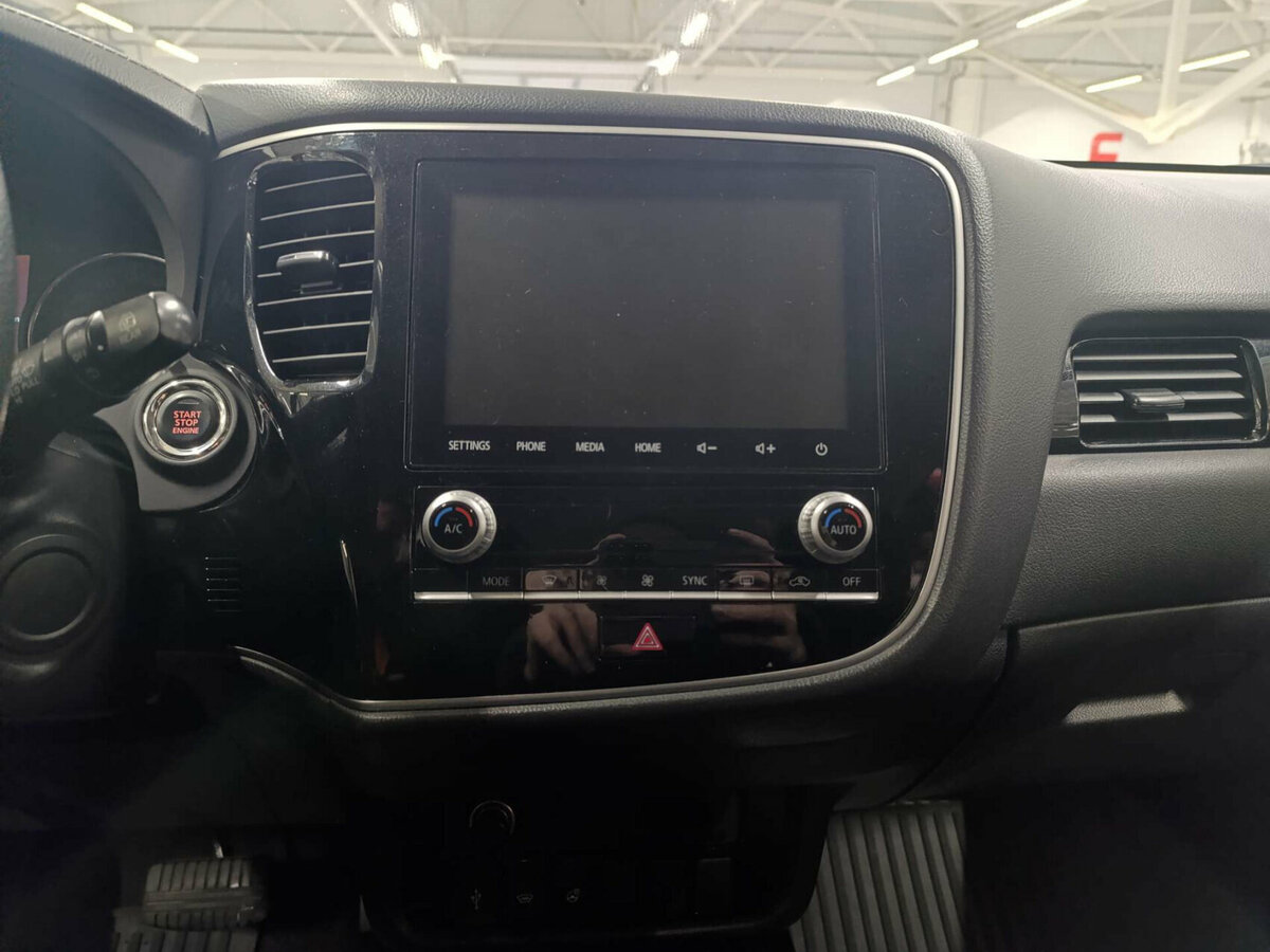 Mitsubishi Outlander III Рестайлинг 3, 2021 Фото №15