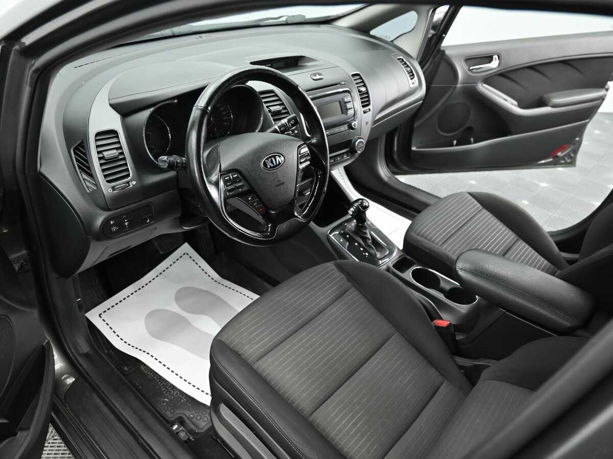 Kia Cerato, 2019 Фото №6