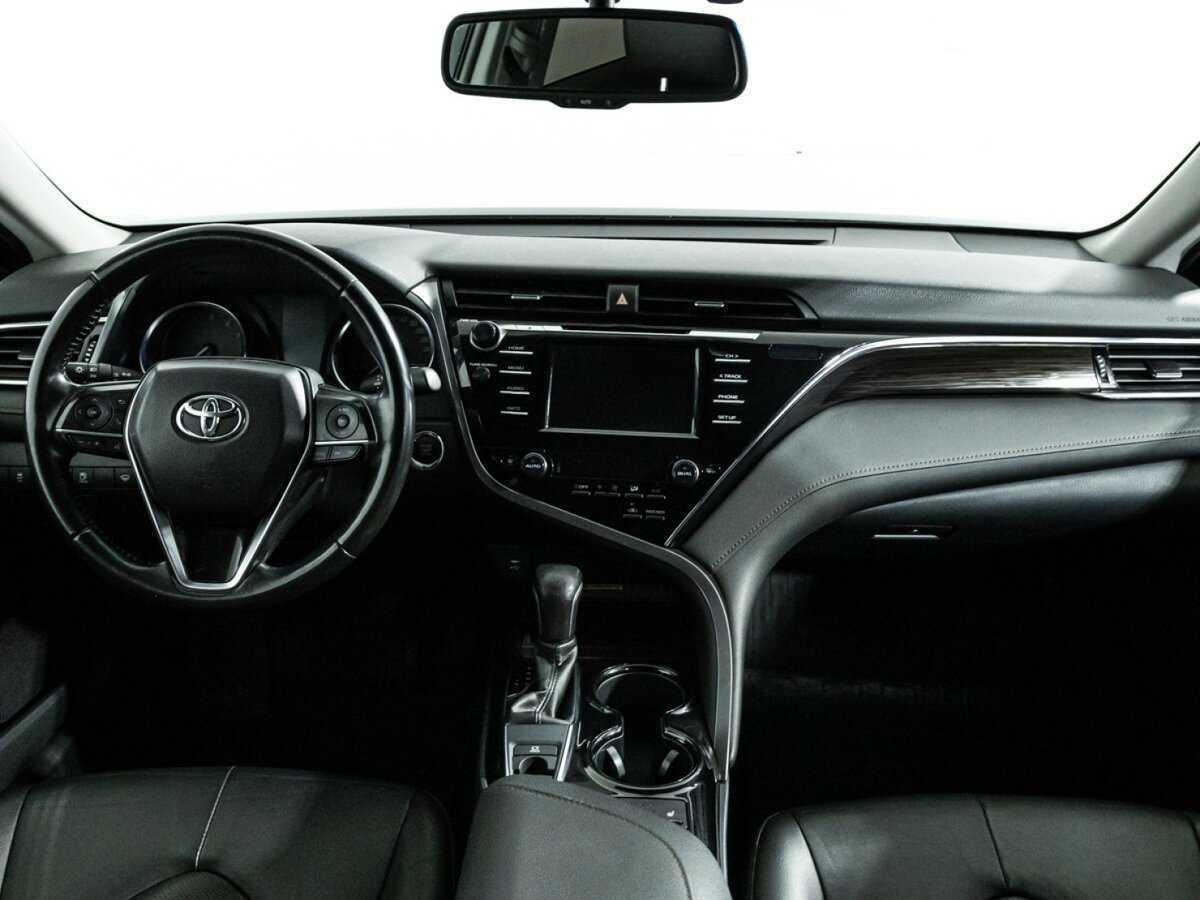 Toyota Camry, 2019 Фото №13