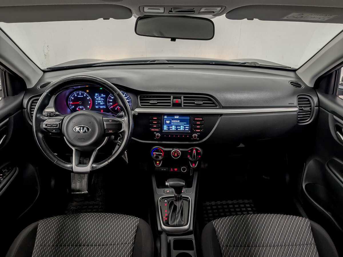 Kia Rio, 2018 Фото №14