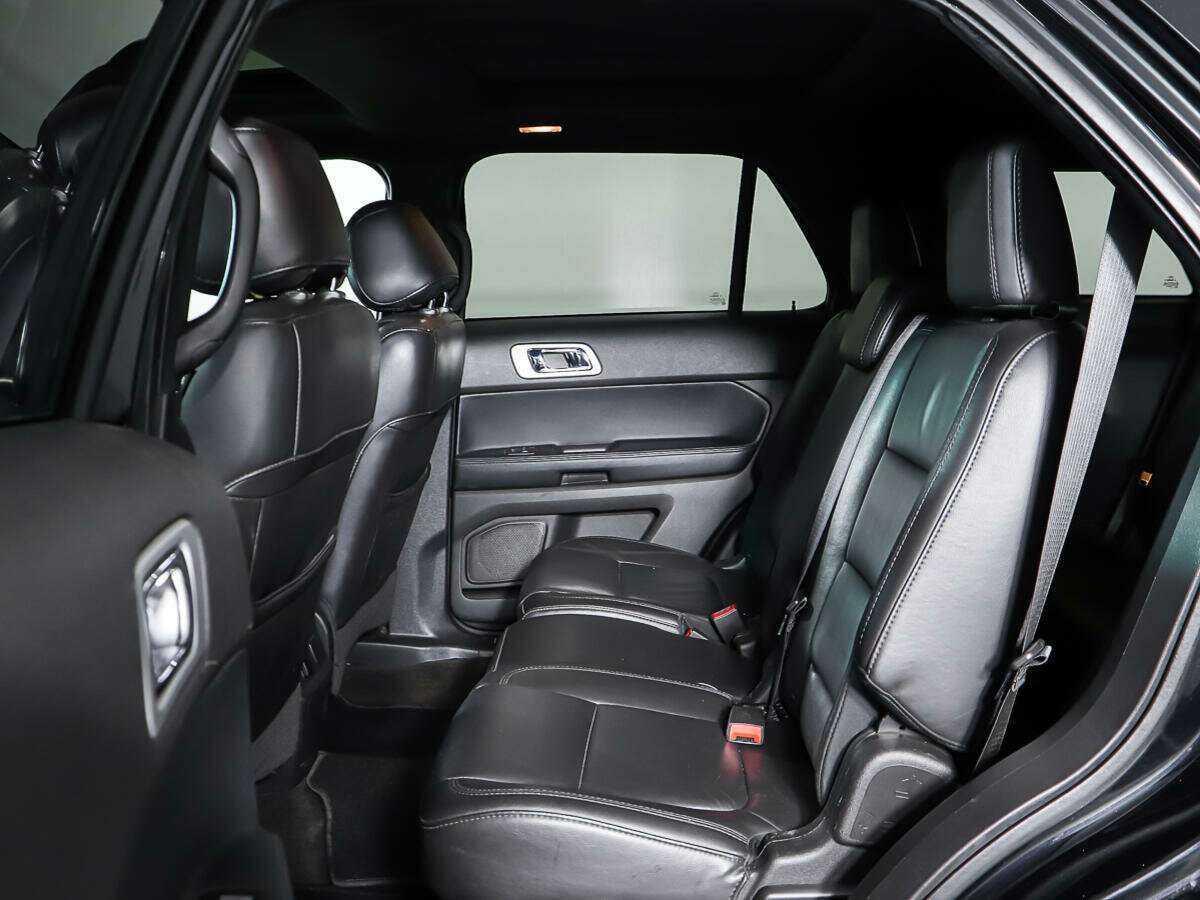 Ford Explorer, 2014 Фото №10