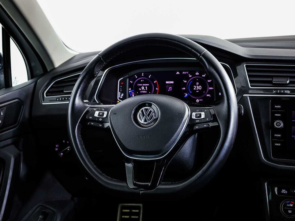 Volkswagen Tiguan, 2019 Фото №10