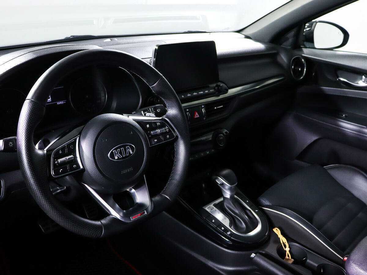 Kia Cerato, 2021 Фото №12
