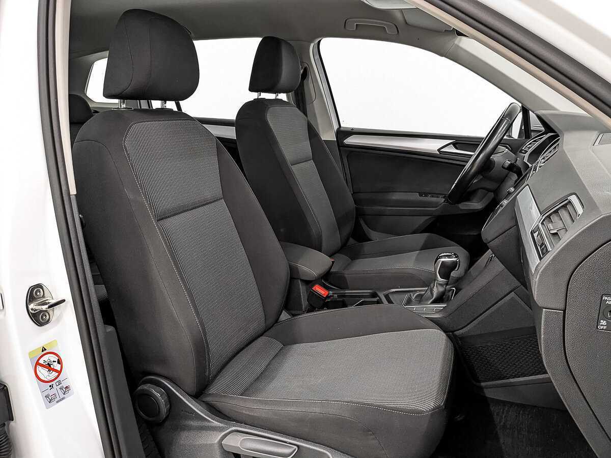 Volkswagen Tiguan, 2021 Фото №22