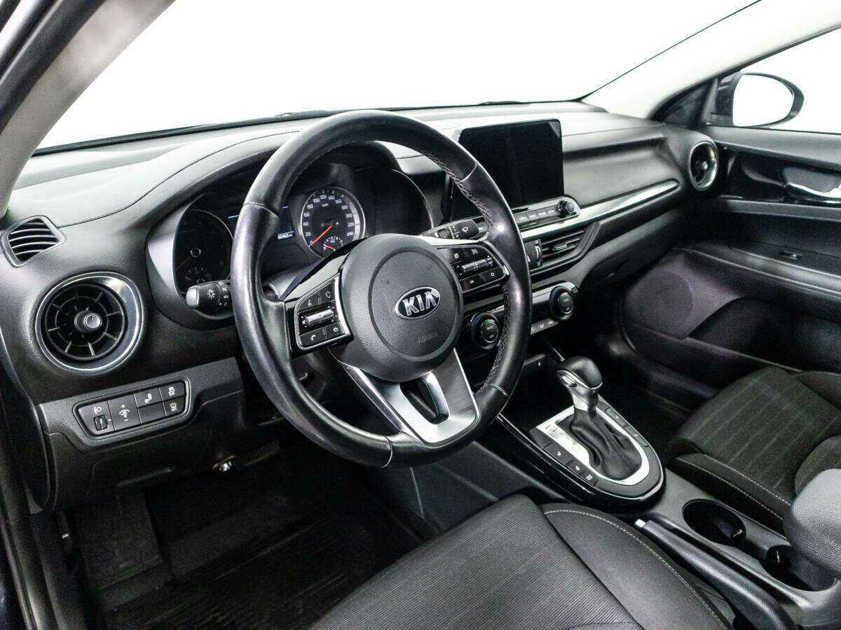 Kia Cerato, 2019 Фото №11