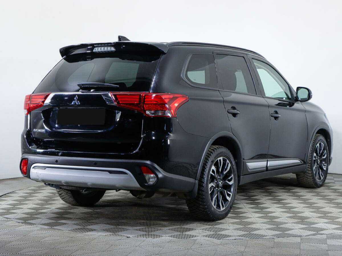 Mitsubishi Outlander, 2021 Фото №5