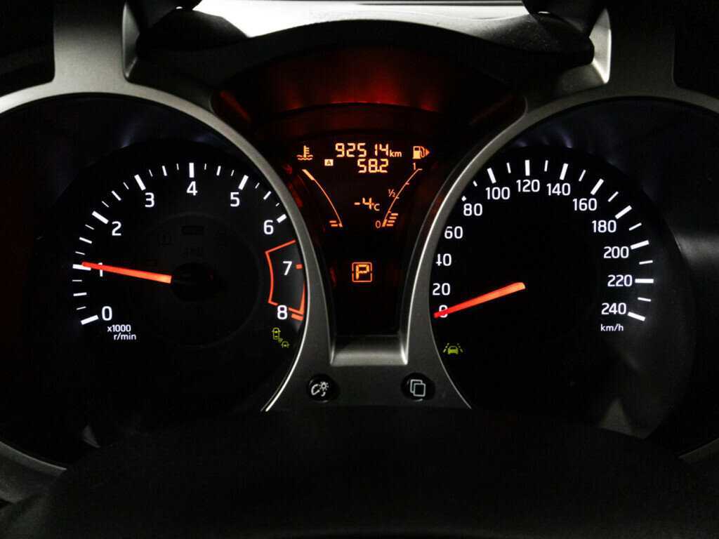 Nissan Juke, 2017 Фото №11