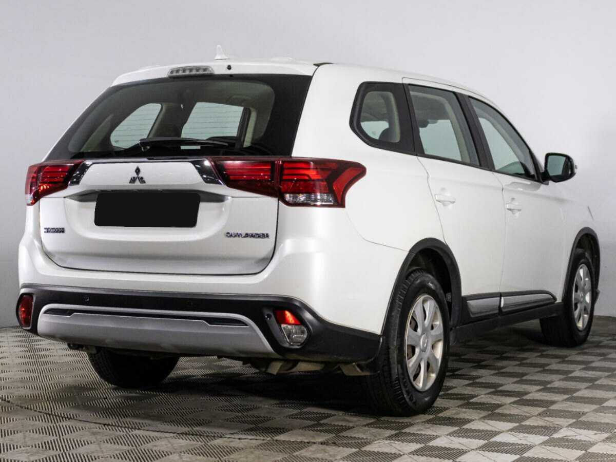 Mitsubishi Outlander, 2020 Фото №5
