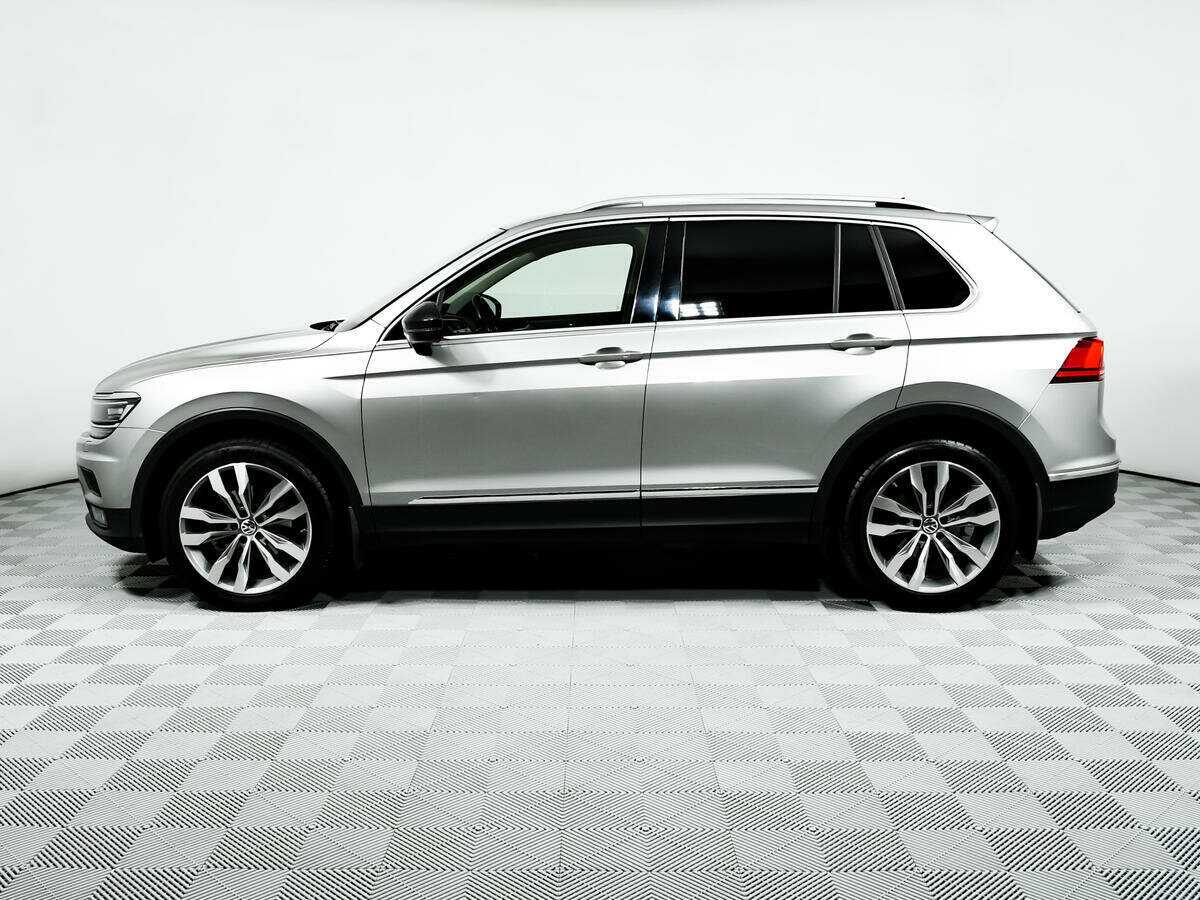 Volkswagen Tiguan, 2019 Фото №8