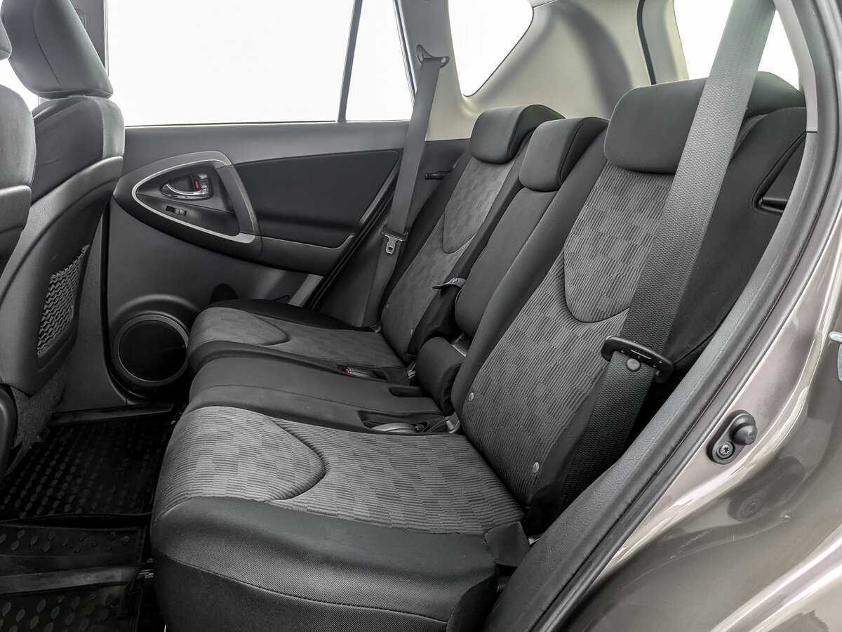 Toyota RAV4, 2012 Фото №12