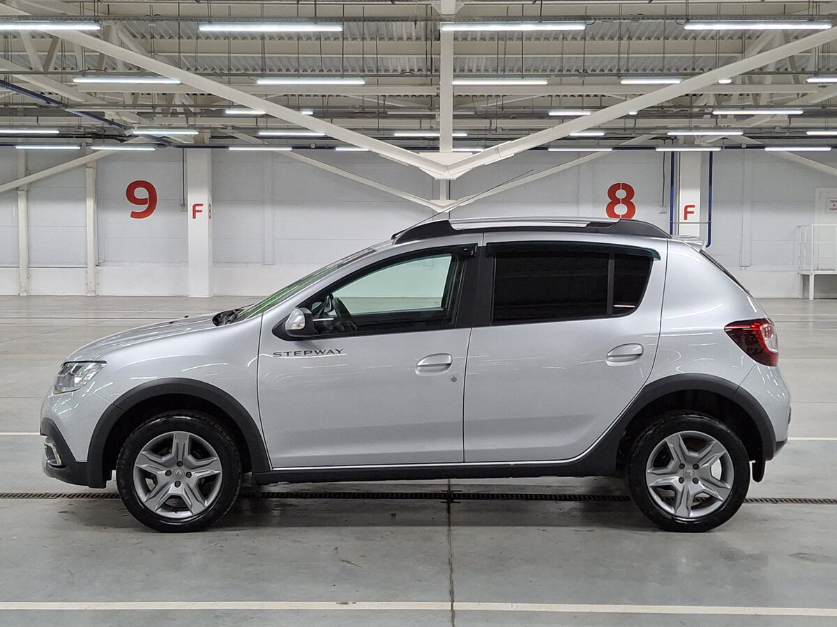 Renault Sandero Stepway II Рестайлинг, 2021 Фото №8