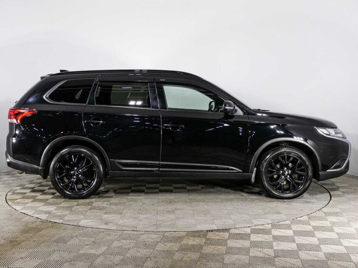 Mitsubishi Outlander, 2021 Фото №4