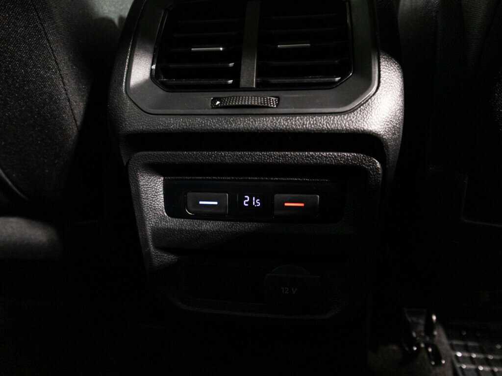 Volkswagen Tiguan, 2019 Фото №20