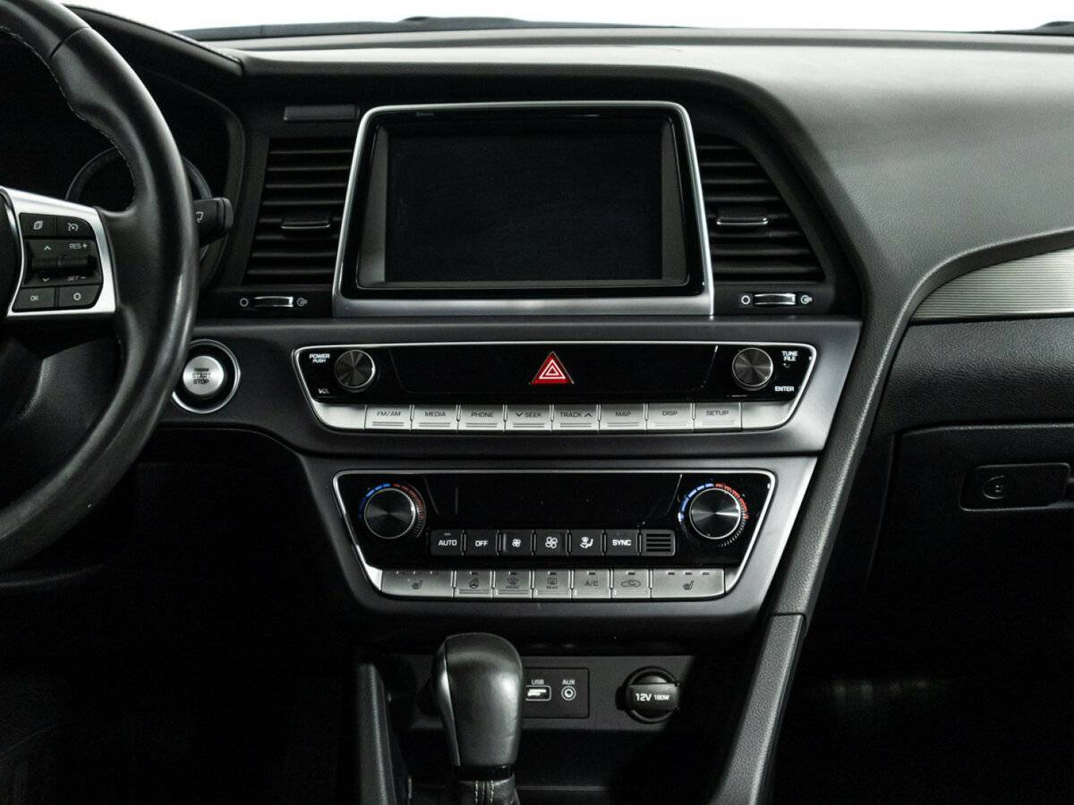 Hyundai Sonata, 2019 Фото №14