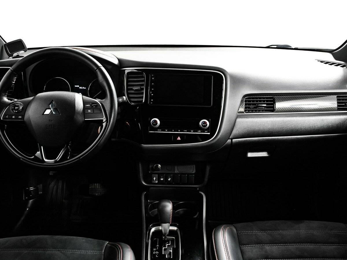 Mitsubishi Outlander, 2020 Фото №10