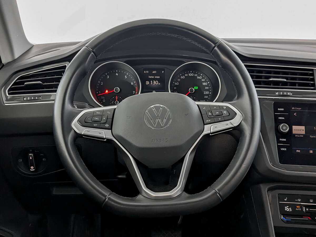 Volkswagen Tiguan, 2021 Фото №17