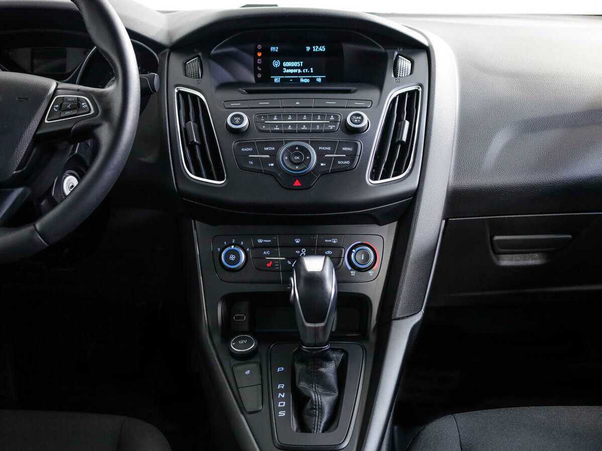 Ford Focus, 2018 Фото №15