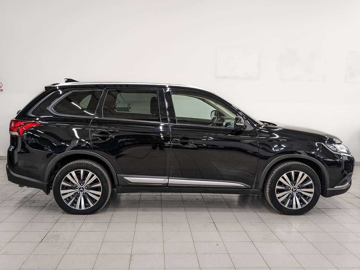 Mitsubishi Outlander, 2020 Фото №4