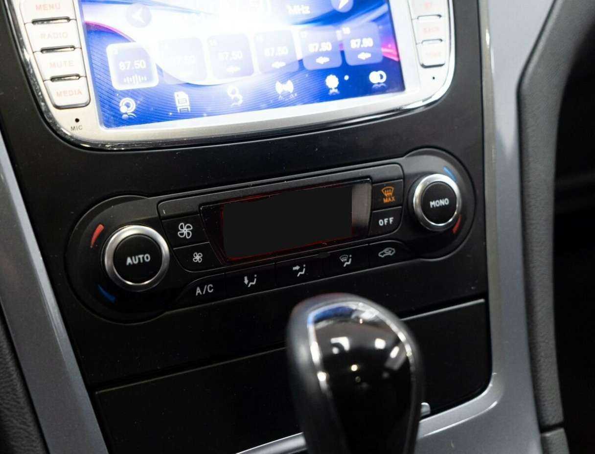 Ford Mondeo, 2012 Фото №10