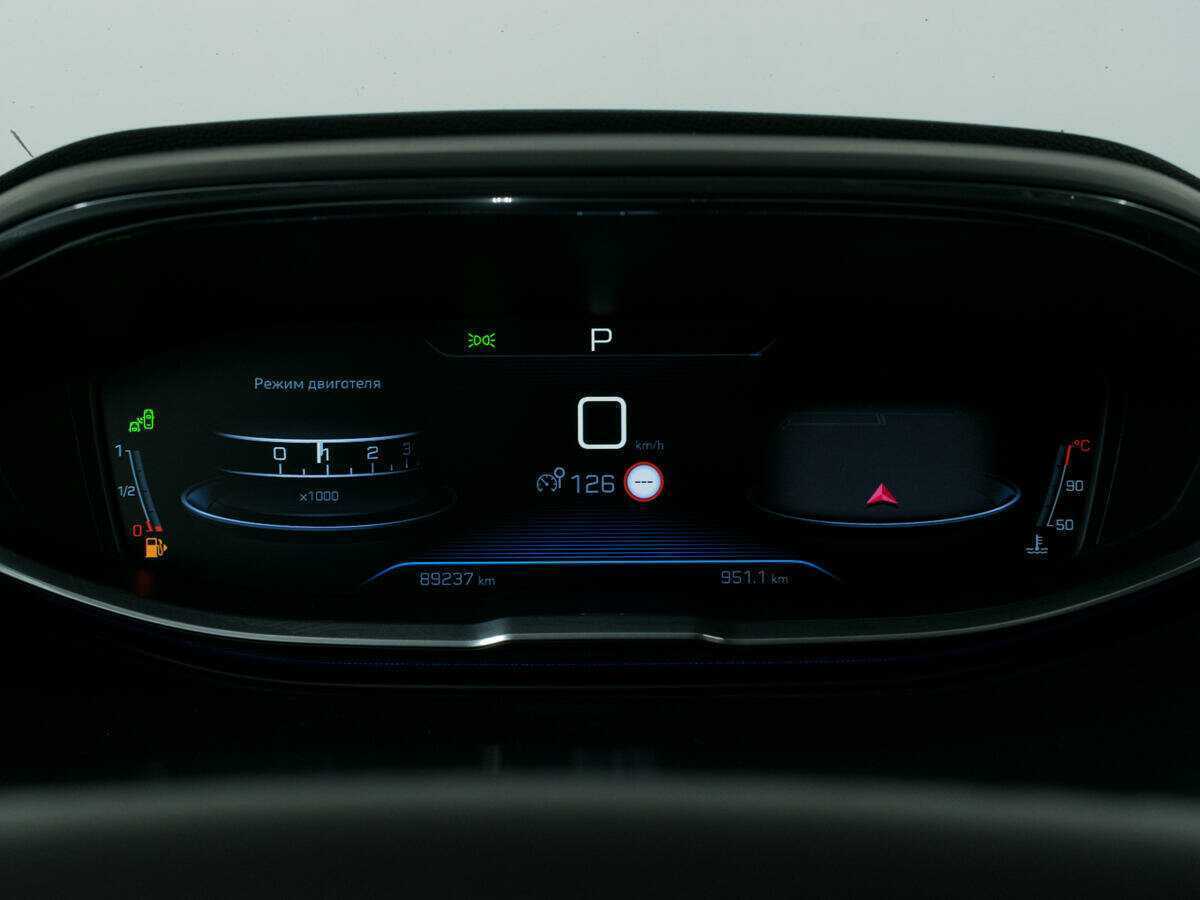 Peugeot 3008, 2018 Фото №11