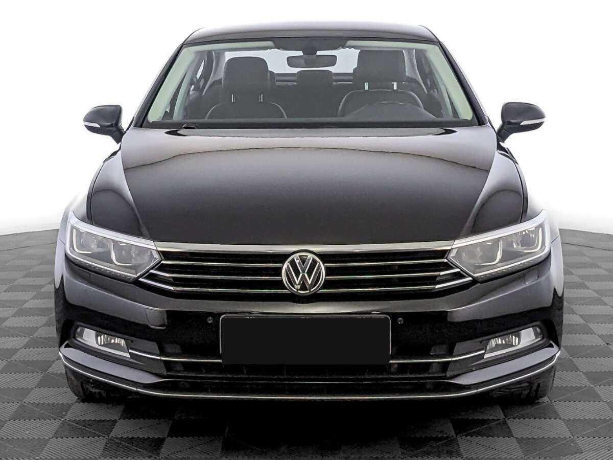 Volkswagen Passat, 2017 Фото №2