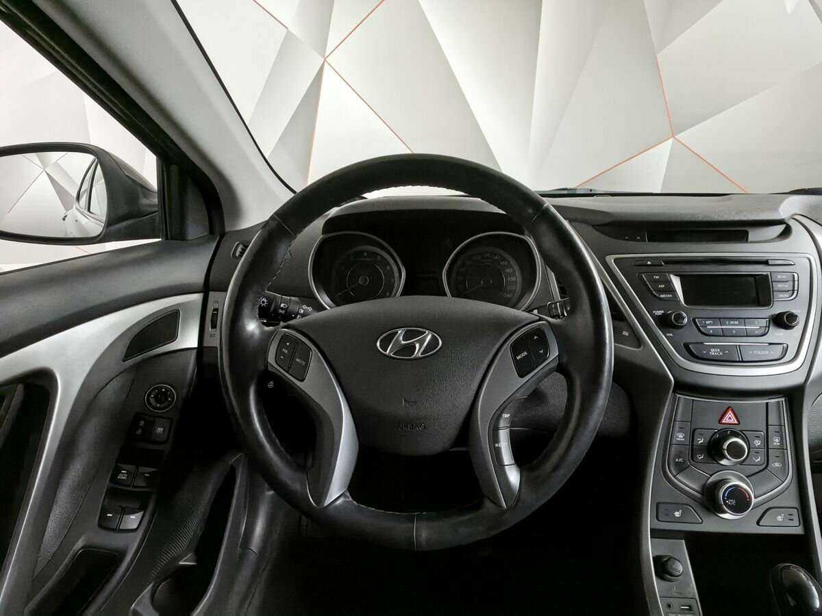 Hyundai Elantra, 2015 Фото №15