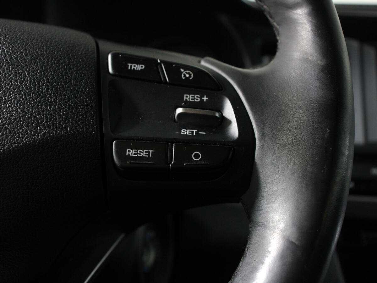 Hyundai Elantra, 2020 Фото №14