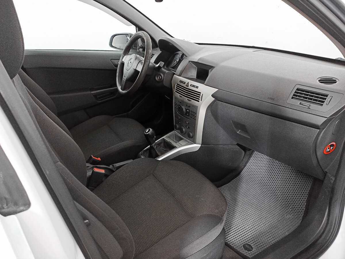 Opel Astra, 2013 Фото №9