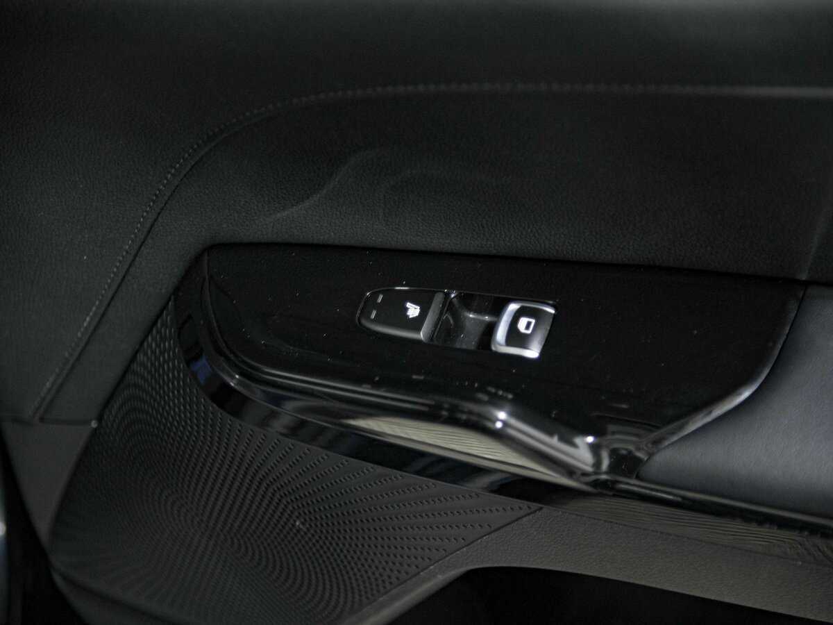 Kia K5, 2020 Фото №24