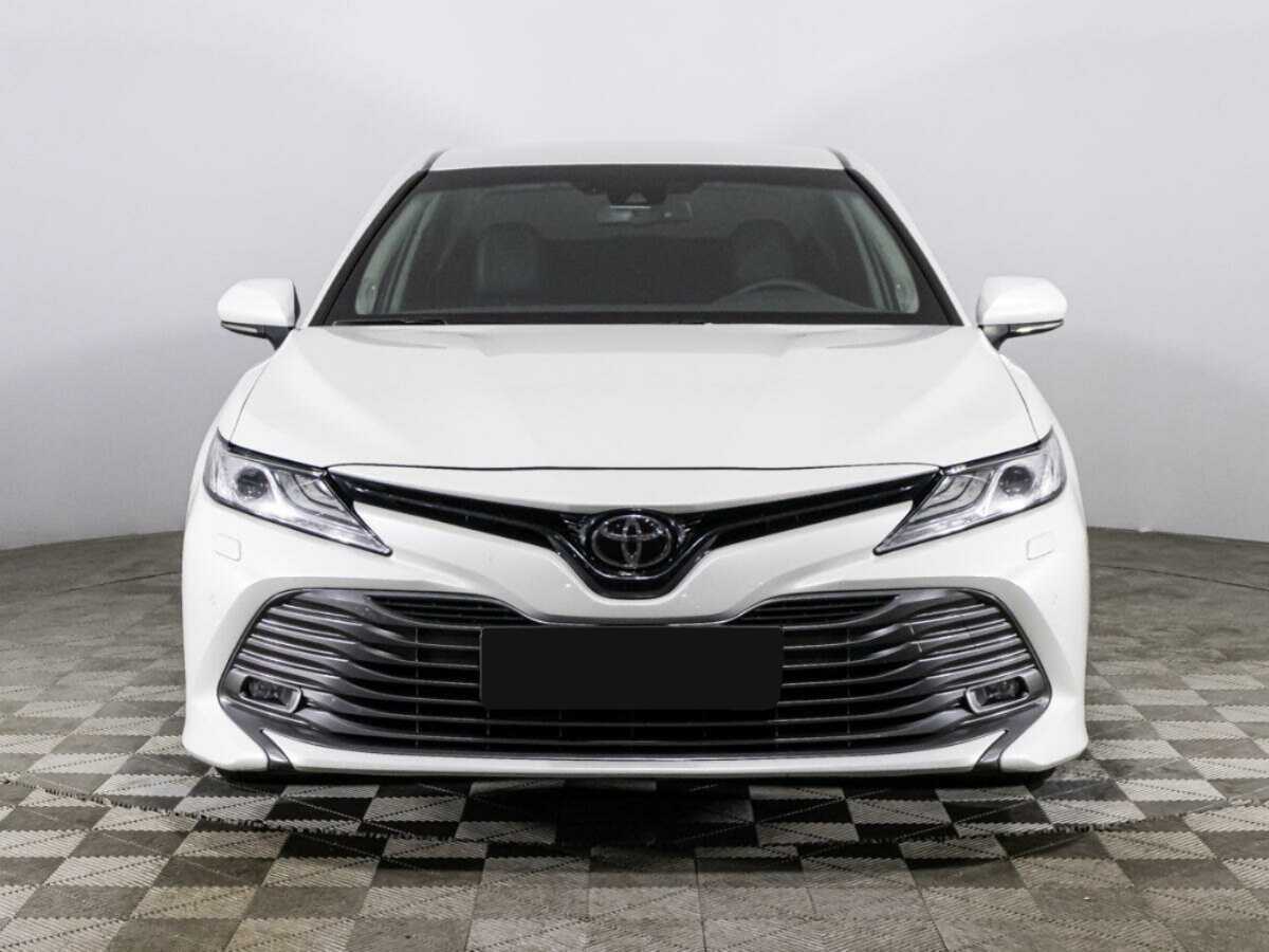 Toyota Camry, 2020 Фото №2