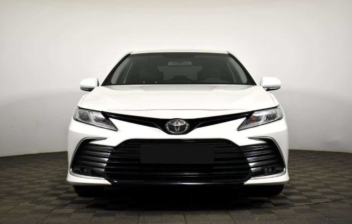 Toyota Camry, 2021 Фото №2